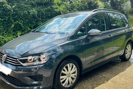 VW Golf Sportsvan 95.566 km 14.600 &euro; München 81543