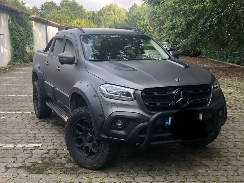 Mercedes-Benz X 350 158.500 km 35.950 € PEGAU 04523