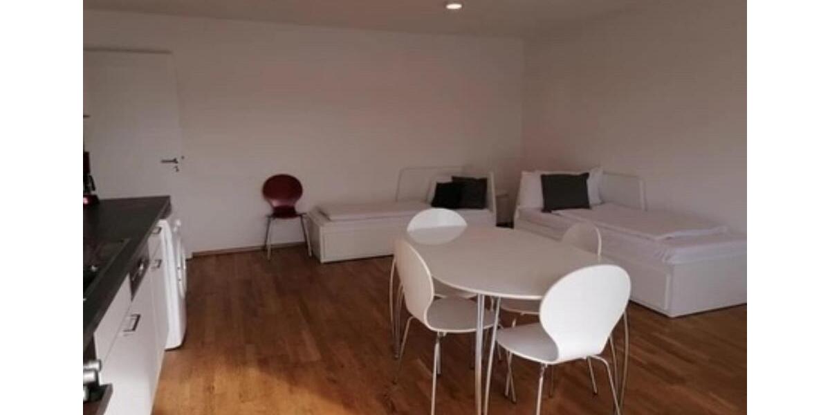 Etagenwohnung Landau an der Isar - 3 Zimmer, 80 m&sup2;, 3.290&euro; | Angebot:25346147