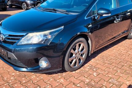 Toyota Avensis 203.793 km 5.490 &euro; Halle (Westfalen) 33790