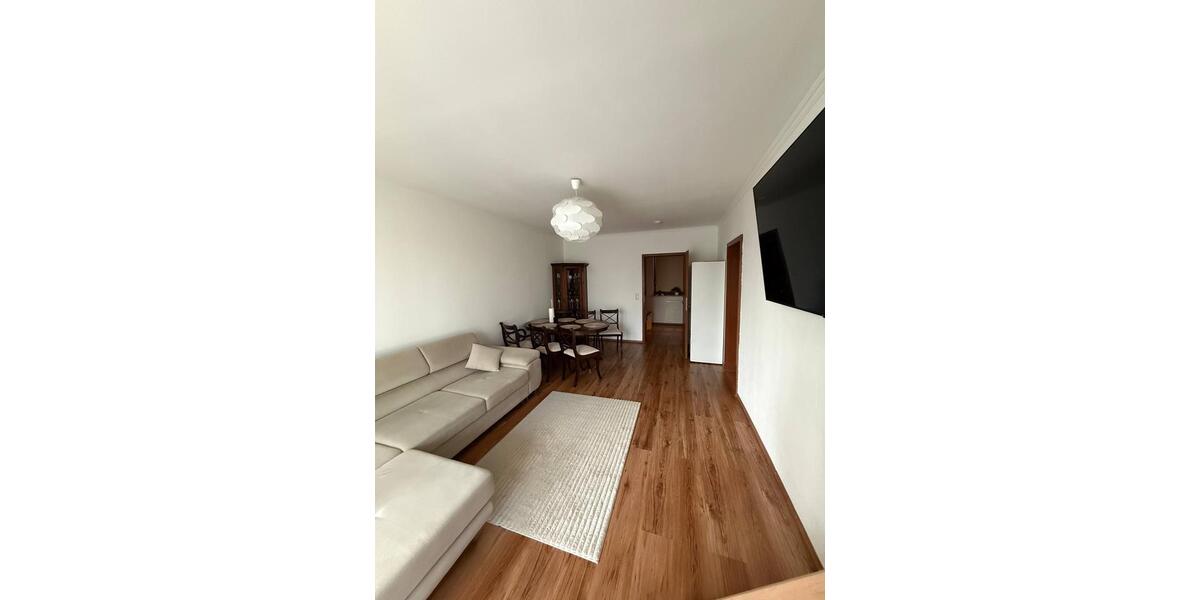 Etagenwohnung Wedel - 2 Zimmer, 62 m&sup2;, 910&euro; | Angebot:26342005