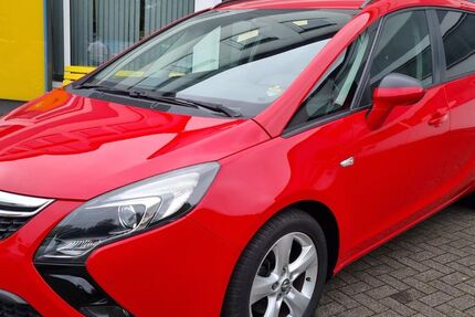 Opel Zafira 163.000 km 8.890 € Pelm 54570