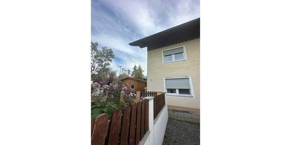 Etagenwohnung Wörth an der Donau Wörth - 4 Zimmer, 114 m&sup2;, 285.000&euro; | Angebot:25851530