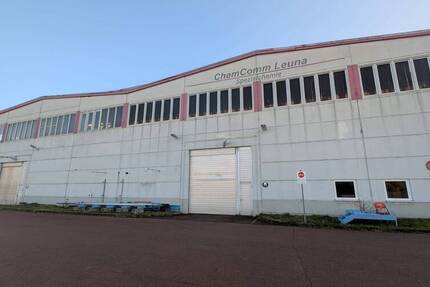 Zwei helle Hallenflächen zur Miete im Chemie Park Leuna zimmer