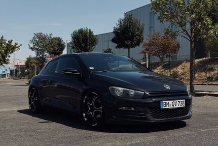 VW Scirocco 124.000 km 10.499 &euro; Pulheim 50259