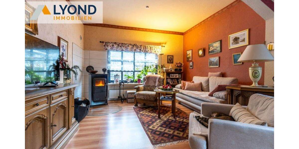 Einfamilienhaus Frankenhain Frankenhain - 4 Zimmer, 138 m&sup2;, 185.000&euro; | Angebot:24137402