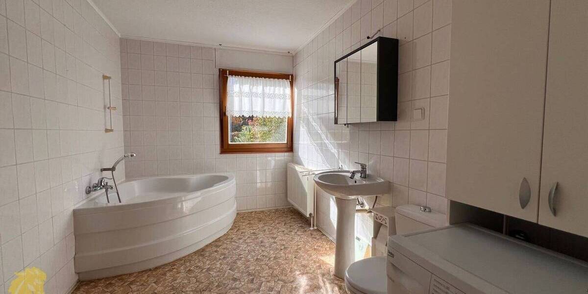 Einfamilienhaus Weißwasser - 5 Zimmer, 128 m&sup2;, 196.000&euro; | Angebot:26276668