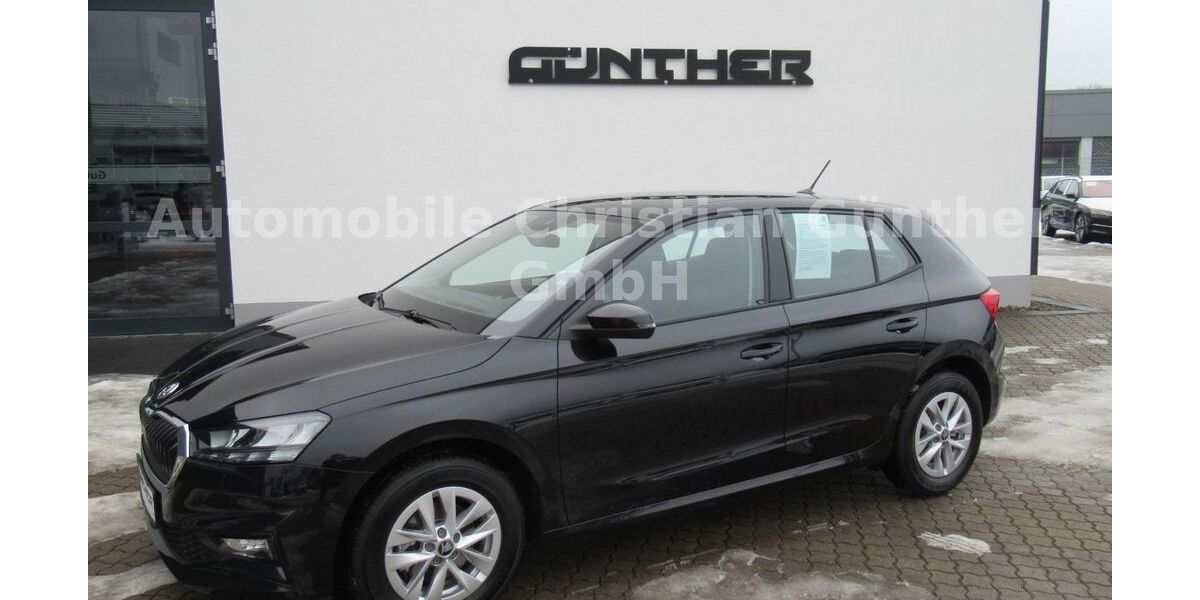 Skoda Fabia 1.940 km 23.990 &euro; Unstruttal OT Ammern 99996