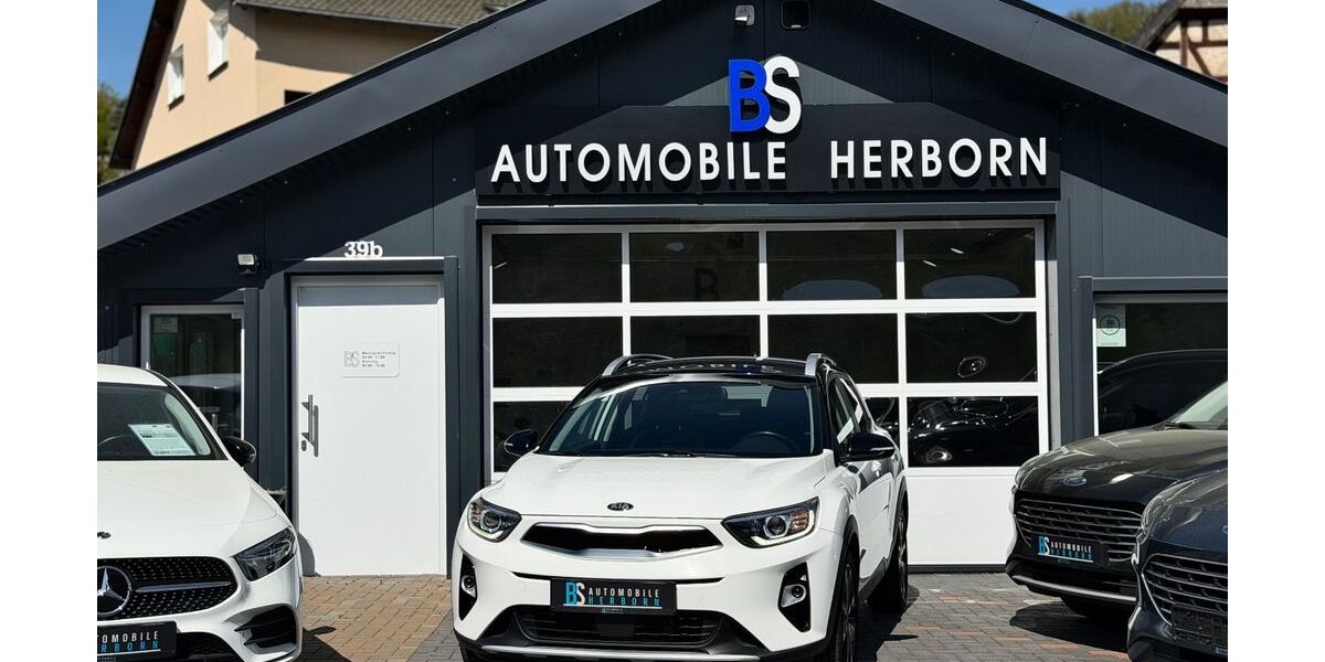 Kia Stonic 84.890 km 13.990 &euro; Herborn 35745