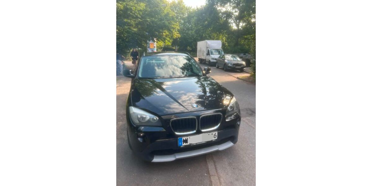 BMW iX1 215.000 km 5.490 &euro; Hamburg 22179
