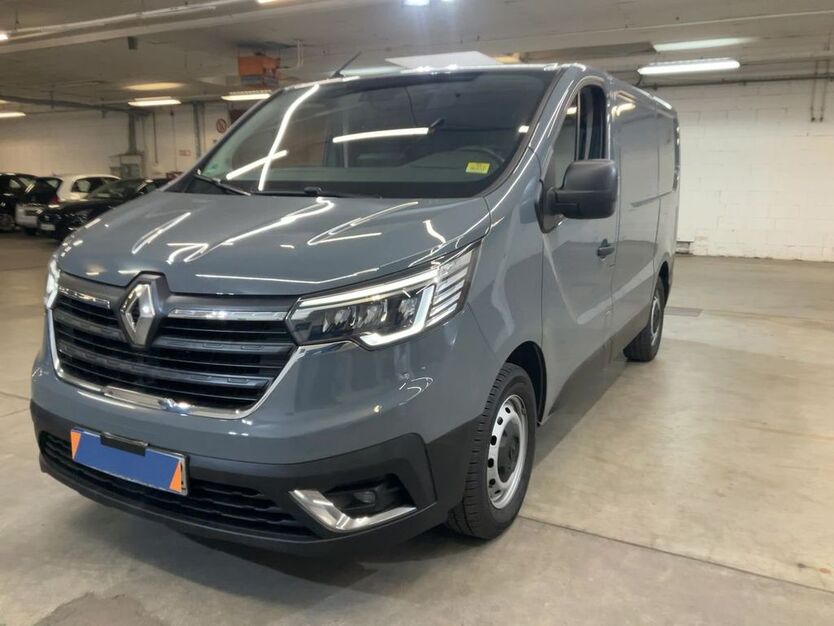 Renault Trafic 26.075 km 22.990 € Weimar 99425