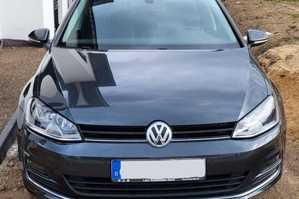 VW Golf 109.000 km 9.200 &euro; Daun 54550
