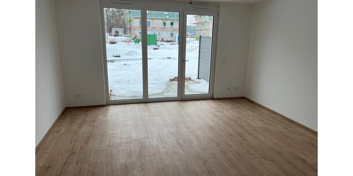 Reihenhaus Roth - 5 Zimmer, 140 m&sup2;, 1.540&euro; | Angebot:25175097