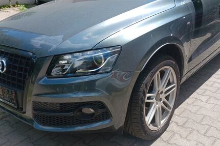 Audi Q5 450.000 km 8.999 &euro; Berlin-Mariendorf 12109