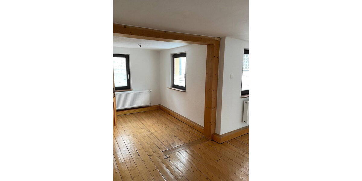 Mehrfamilienhaus, Wohnhaus Freinsheim - 4 Zimmer, 136 m&sup2;, 1.250&euro; | Angebot:25957442