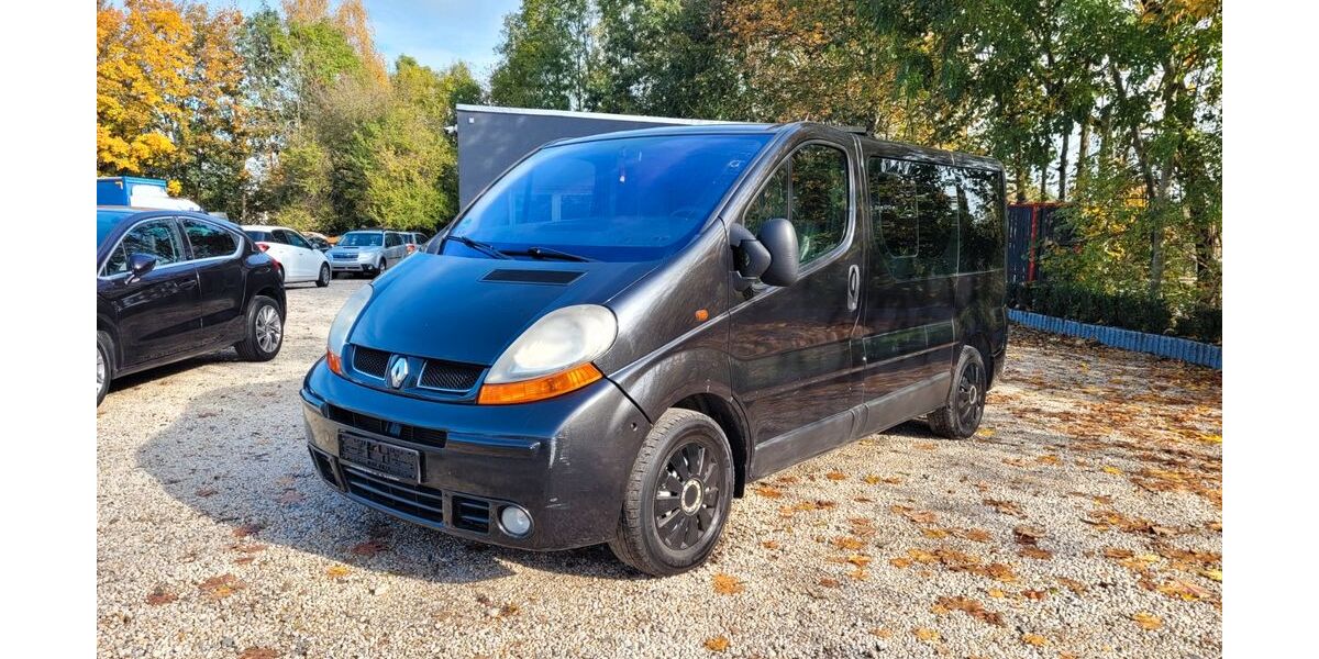 Renault Trafic 261.236 km 2.980 € Zwickau 08056