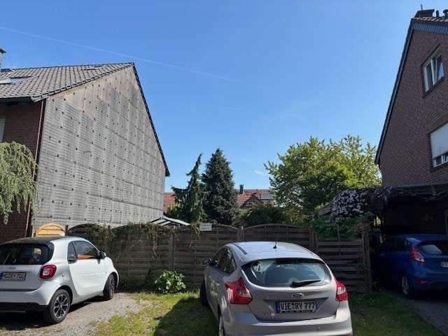 Grundstück zu verkaufen in Mönchengladbach 100.000 € 328 m²