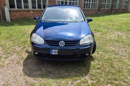 VW Golf 149.000 km 2.600 &euro; Neubrandenburg 17033