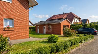 GROßZÜGIGER BUNGALOW MIT ERWEITERUNGSMÖGLICHKEITEN - Einfamilienhaus Dassel | Angebot:27007318