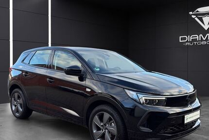 Opel Grandland (X) 16.042 km 21.999 &euro; Salzgitter-Lebenstedt 38226