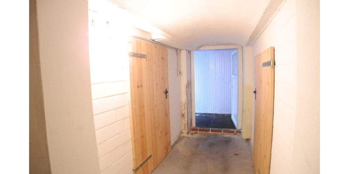 Etagenwohnung Jever - 3 Zimmer, 81 m&sup2;, 195.000&euro; | Angebot:25671327