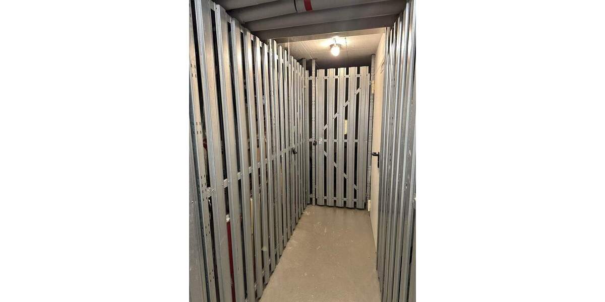 Etagenwohnung Zwickau Cainsdorf - 2 Zimmer, 47 m&sup2;, 50.000&euro; | Angebot:25802831