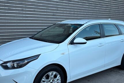 Kia ceed Sportswagon 87.218 km 16.490 € Sindelfingen 71065