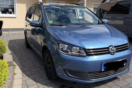 VW Touran 245.000 km 4.500 &euro; Kausen 57520