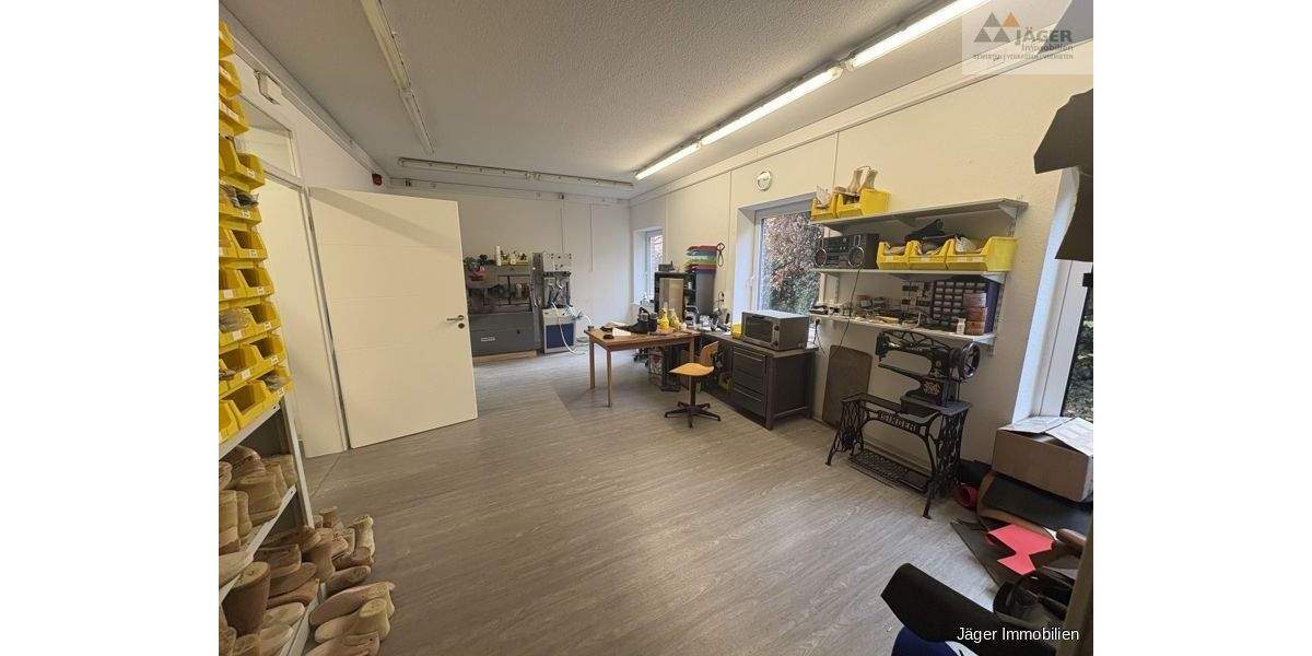 Gewerbeobjekt Ganderkesee - 2.100&euro; | Angebot:24424112