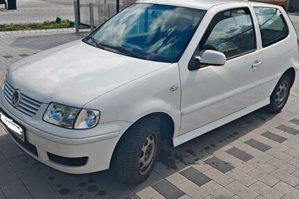 VW Polo 182.000 km 780 &euro; München 81539