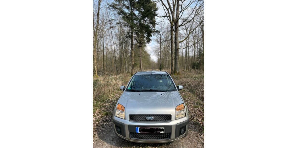 Ford Fusion 134.000 km 3.390 &euro; Künzelsau 74653