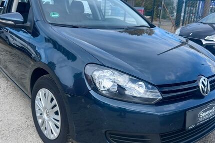 VW Golf 116.000 km 6.450 &euro; Neuseddin bei Berlin 14554