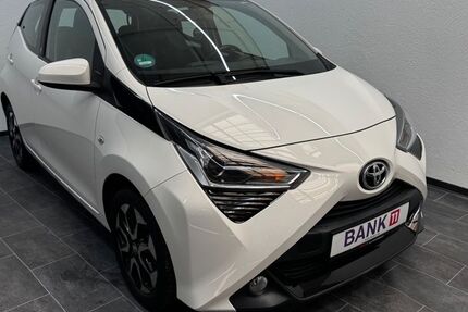 Toyota Aygo (X) 63.200 km 9.990 &euro; Plettenberg 58840