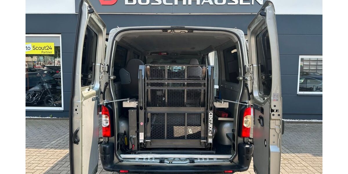 Opel Movano 59.800 km 7.400 &euro; Oberhausen 46049