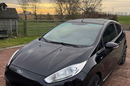 Ford Fiesta 121.500 km 7.000 &euro; Krummendiek 25554
