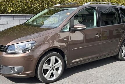 VW Touran 217.000 km 6.800 &euro; Wiehl 51674
