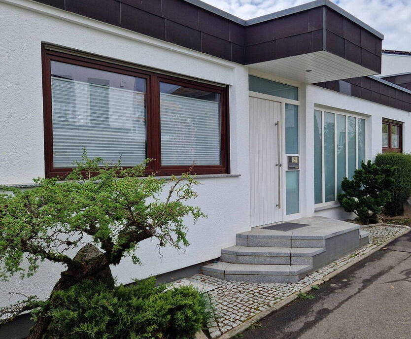 Wunderschöner Gartenhofbungalow