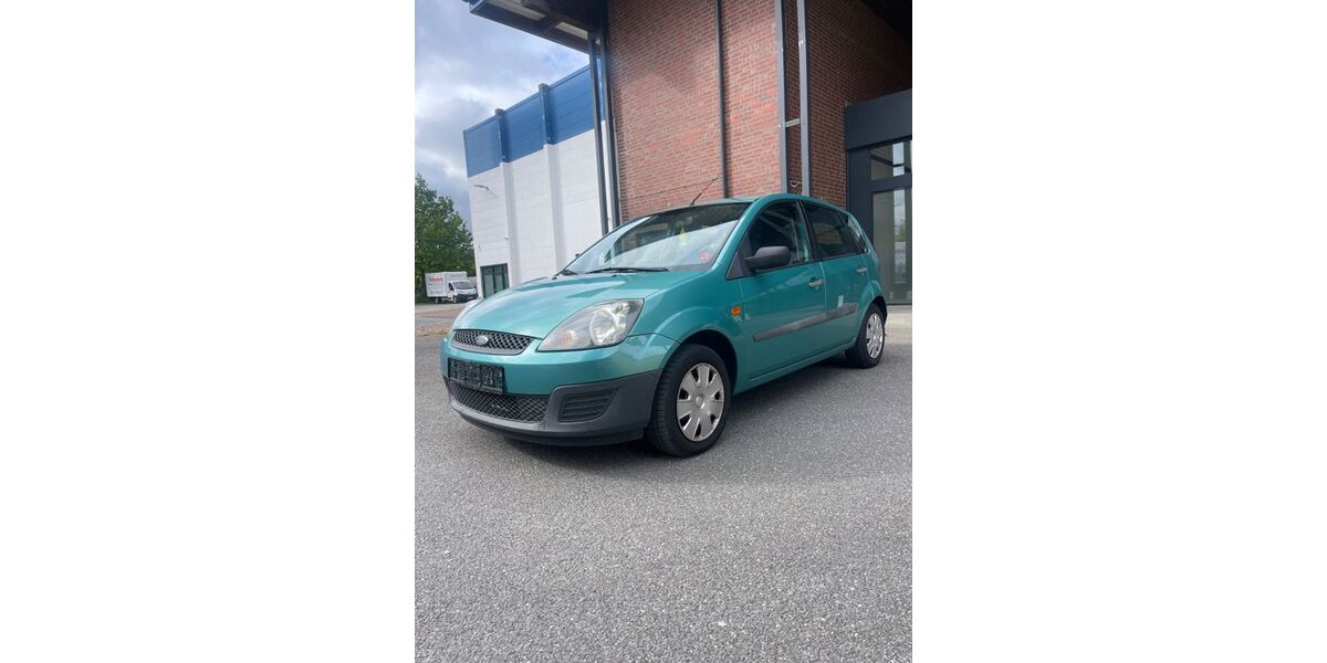 Ford Fiesta 196.000 km 1.799 &euro; Lübeck 23560