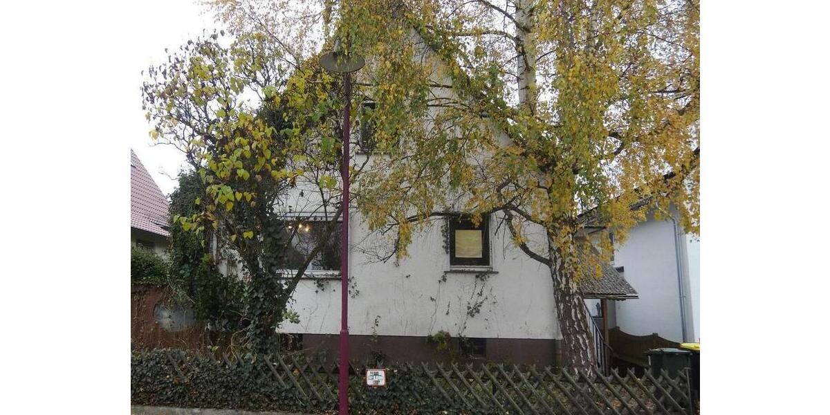 Einfamilienhaus Kaufungen - 6 Zimmer, 120 m&sup2;, 225.000&euro; | Angebot:26963649