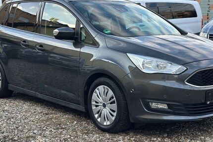 Ford Grand C-Max 90.000 km 12.800 &euro; Berlin 14059