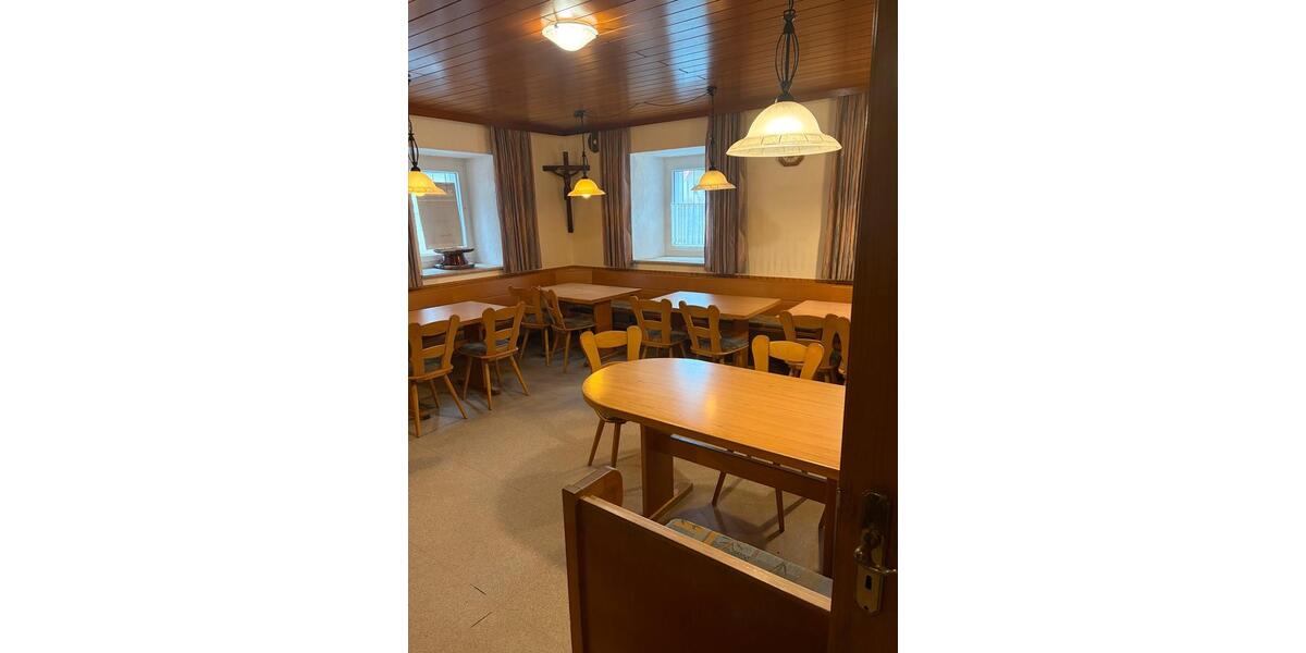 Mehrfamilienhaus, Wohnhaus Freihung - 12 Zimmer, 390 m&sup2;, 252.000&euro; | Angebot:26407410