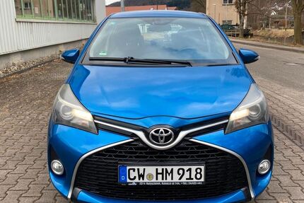 Toyota Yaris 110.000 km 9.500 &euro; Altensteig-Wart 72213