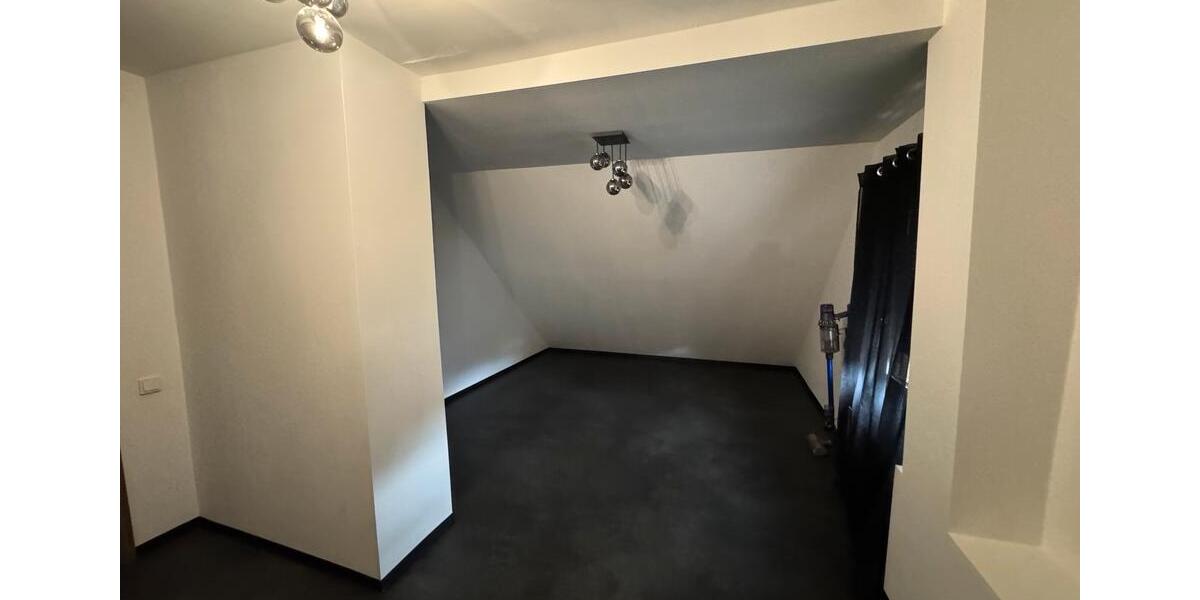 Einfamilienhaus Neunkirchen - 6 Zimmer, 183 m&sup2;, 220.000&euro; | Angebot:26824250