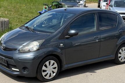 Toyota Aygo (X) 171.000 km 1.750 &euro; Dotternhausen 72359
