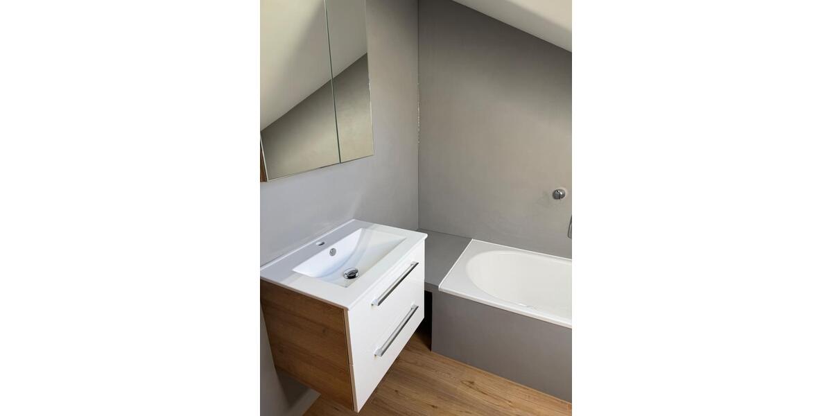 Doppelhaushälfte Lenting - 5 Zimmer, 158 m&sup2;, 1.500&euro; | Angebot:26377742