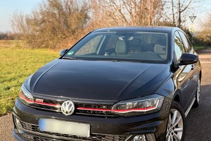 VW Polo 92.000 km 17.950 &euro; Rot 68789