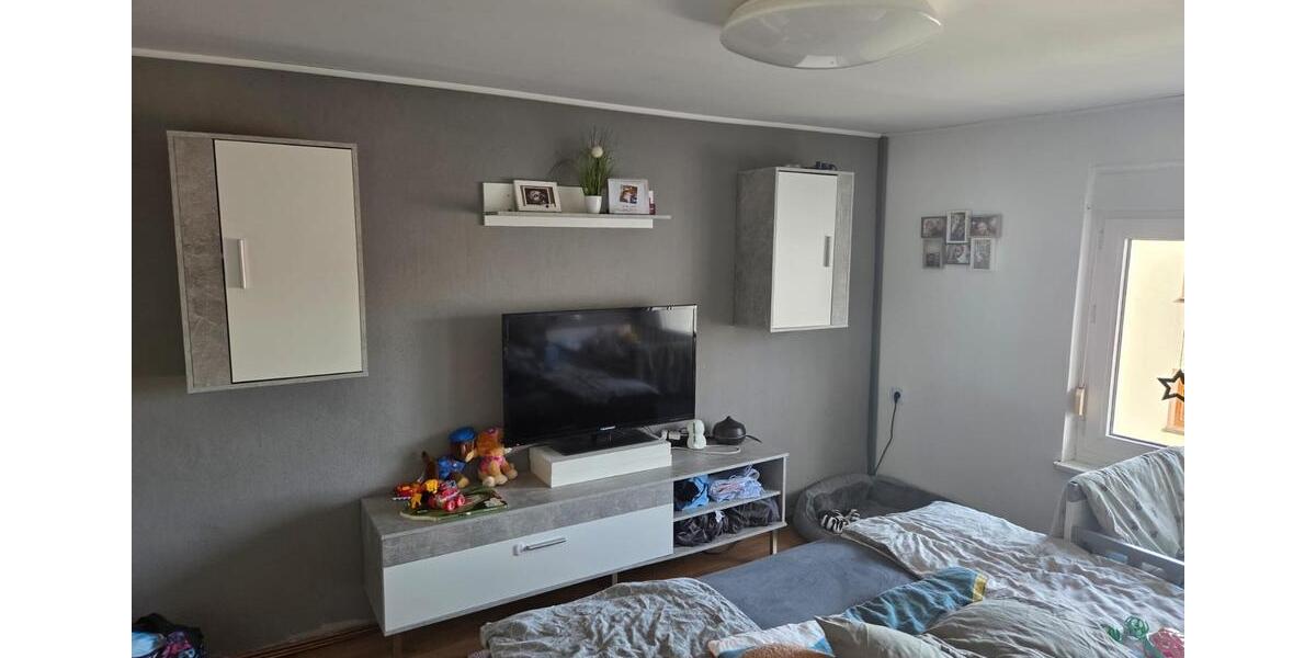 Reihenhaus Gusenburg - 5 Zimmer, 140 m&sup2;, 900&euro; | Angebot:26385801