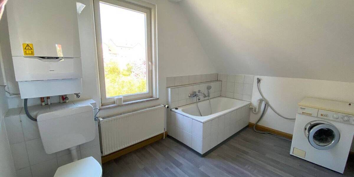 Mehrfamilienhaus, Wohnhaus Coburg - 5 Zimmer, 123 m&sup2;, 220.000&euro; | Angebot:26686493