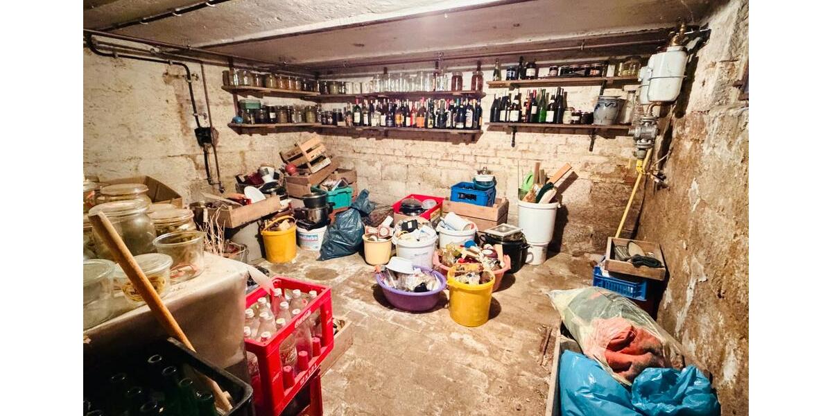 Mehrfamilienhaus, Wohnhaus Einbeck - 8 Zimmer, 155 m&sup2;, 175.000&euro; | Angebot:26265731