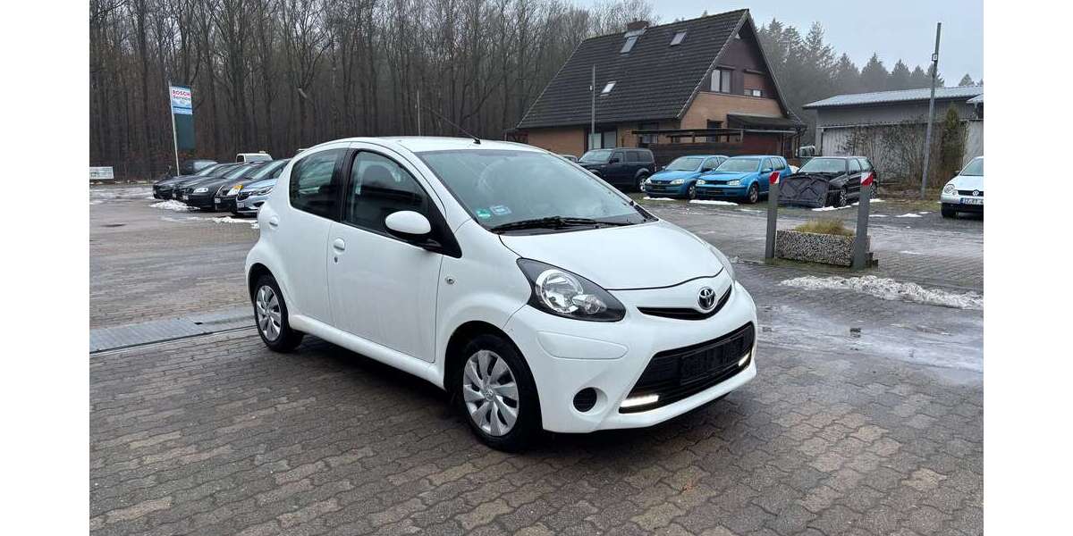Toyota Aygo 71.500 km 4.400 &euro; Hohenlockstedt 25551
